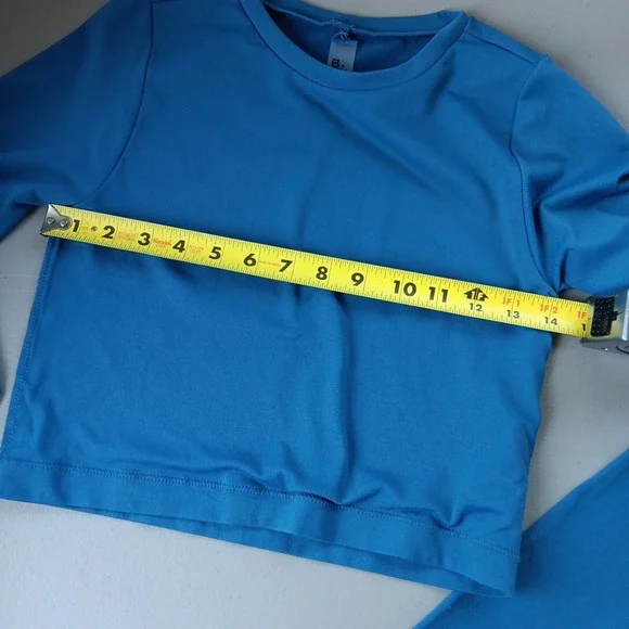 B.DY Crop Top Blue Seamless Long Sleeve Gym Yoga Medium Athletic Athleisure NEW - Picture 7 of 9